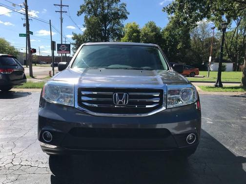 Gray 2014 Honda Pilot EX-L