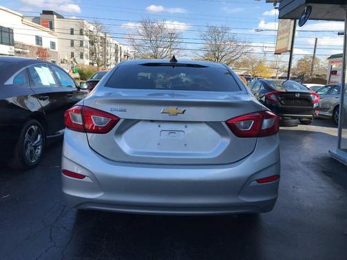 2019 Chevrolet Cruze LS