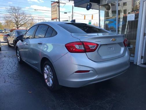 2019 Chevrolet Cruze LS
