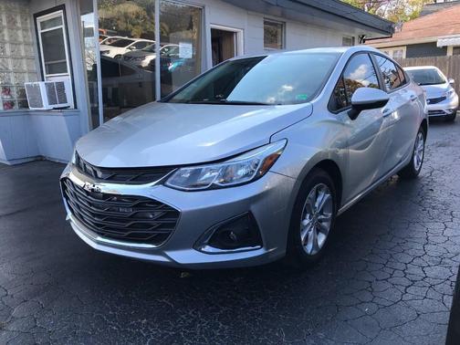 2019 Chevrolet Cruze LS