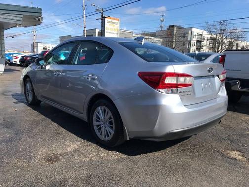 2017 Subaru Impreza 2.0i Premium