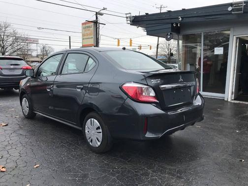 2024 Mitsubishi Mirage G4 SE