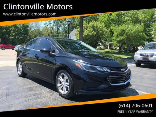 Black 2017 Chevrolet Cruze LT