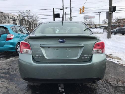 2016 Subaru Impreza 2.0i