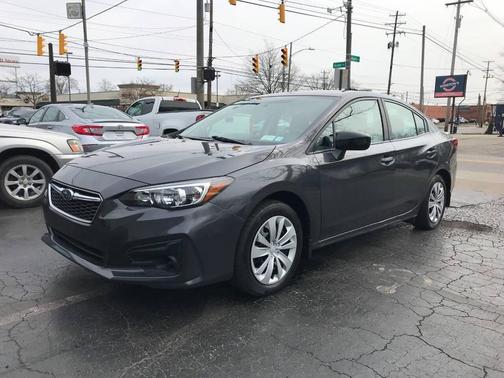 2019 Subaru Impreza 2.0i