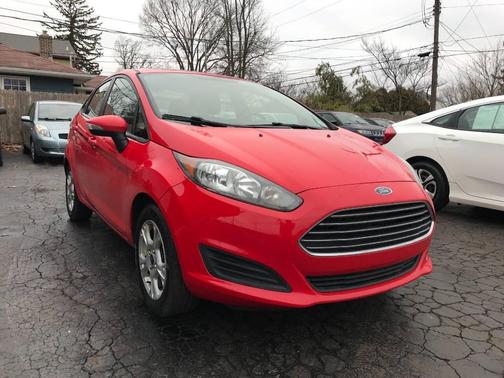 2014 Ford Fiesta SE 4dr Sedan