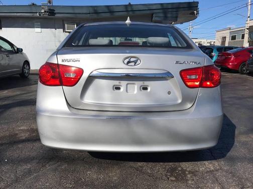 2010 Hyundai ELANTRA GLS