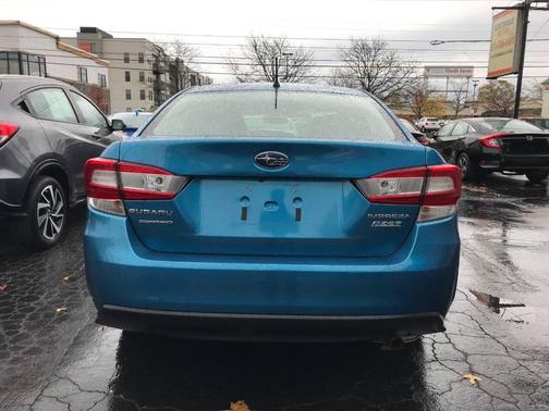 2017 Subaru Impreza 2.0i