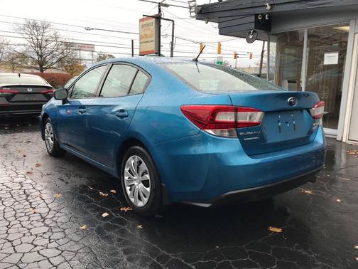 2017 Subaru Impreza 2.0i