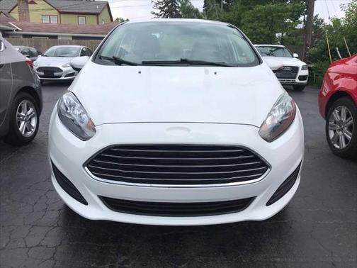 2015 Ford Fiesta SE 4dr Sedan