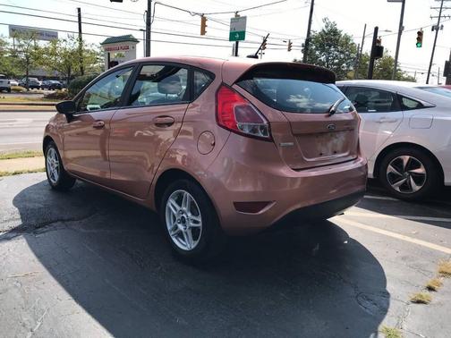 2017 Ford Fiesta SE 4dr Hatchback