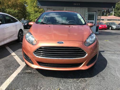2017 Ford Fiesta SE 4dr Hatchback