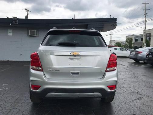 Silver 2019 Chevrolet Trax LT