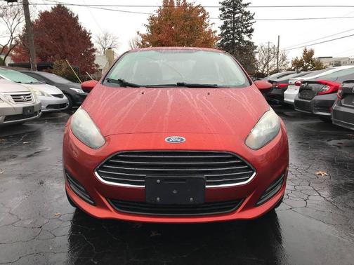 2018 Ford Fiesta SE 4dr Sedan