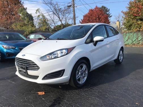 2018 Ford Fiesta SE 4dr Sedan
