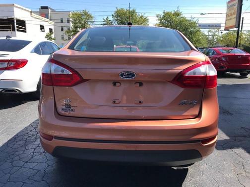 2017 Ford Fiesta SE 4dr Sedan
