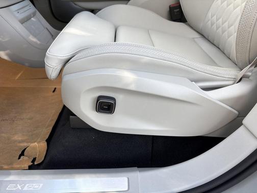 2025 Volvo EX90 Twin Motor Ultra