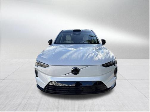 2025 Volvo EX90 Twin Motor Plus