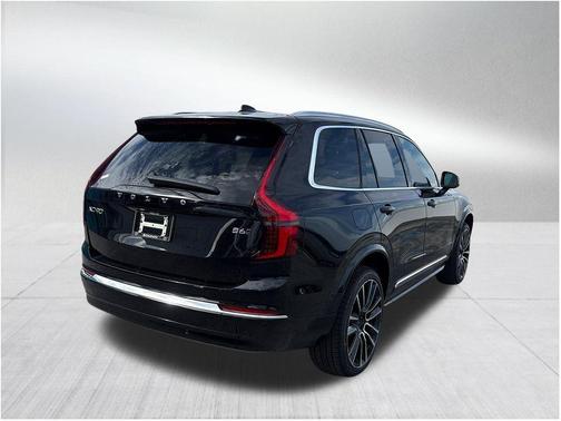 2026 Volvo XC90 B6 Ultra 6-Seater