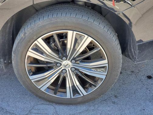 2022 Volvo XC60 B5 Inscription