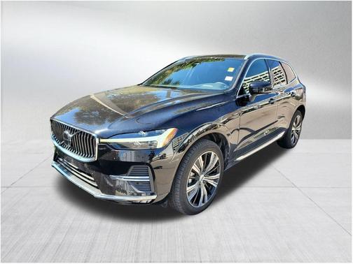 2022 Volvo XC60 B5 Inscription