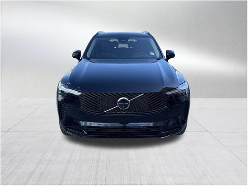 2026 Volvo XC90 B6 Ultra Dark Theme 7-Seater