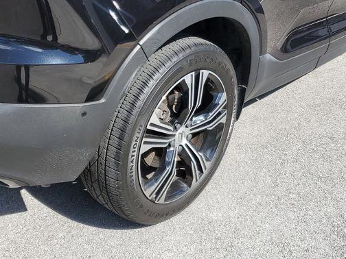 2019 Volvo XC40 T5 Inscription