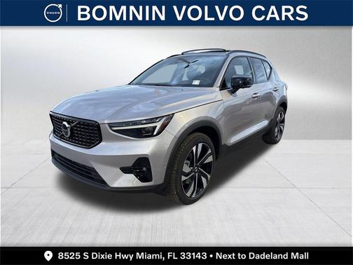 2026 Volvo XC40 B4 Plus
