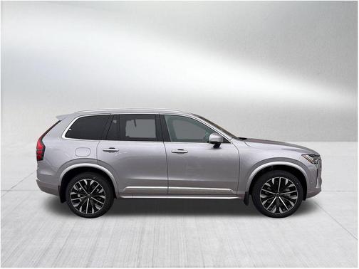 2026 Volvo XC90 B6 Plus 6-Seater
