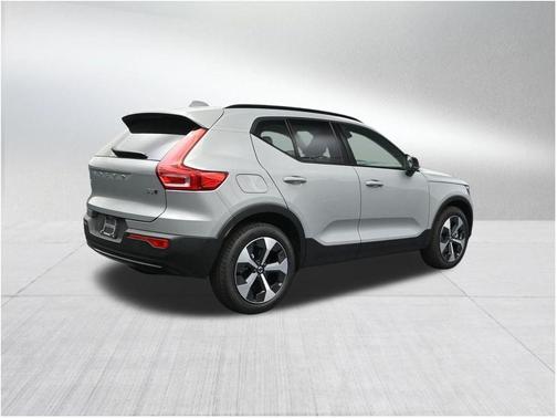 Gray Metallic 2026 Volvo XC40 B5 Plus