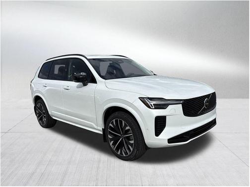 2026 Volvo XC90 B6 Ultra Dark Theme 7-Seater