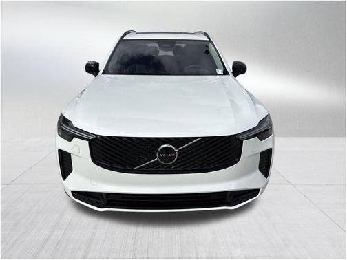 2026 Volvo XC90 B6 Ultra Dark Theme 7-Seater