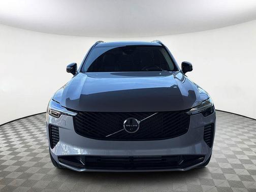 2026 Volvo XC90 Plug-In Hybrid T8 Ultra Dark Theme 7-Seater