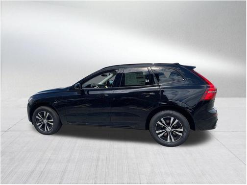 2025 Volvo XC60 Plug-In Hybrid T8 Core
