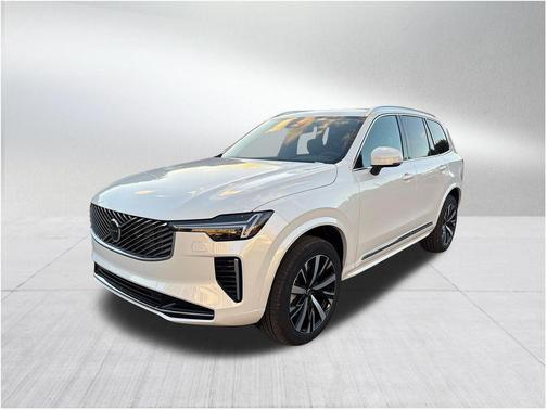 2026 Volvo XC90 B5 Core