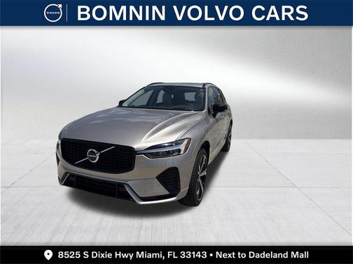 2025 Volvo XC60 Plug-In Hybrid T8 Ultra