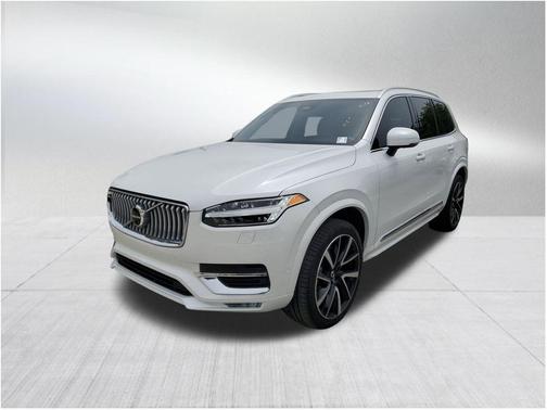 2024 Volvo XC90 B6 Plus Bright Theme 7-Seater