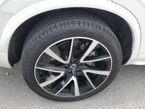 2024 Volvo XC90 B6 Plus Bright Theme 7-Seater