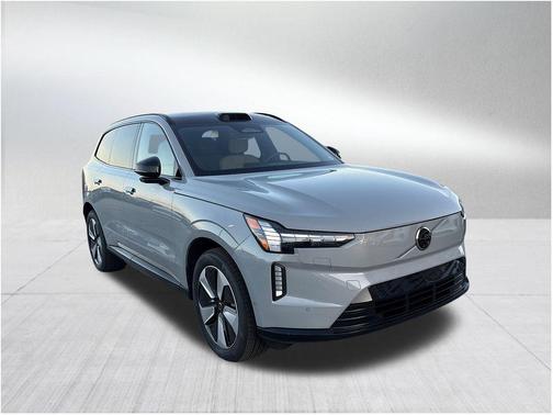 2025 Volvo EX90 Twin Motor Performance Plus 6-Seater