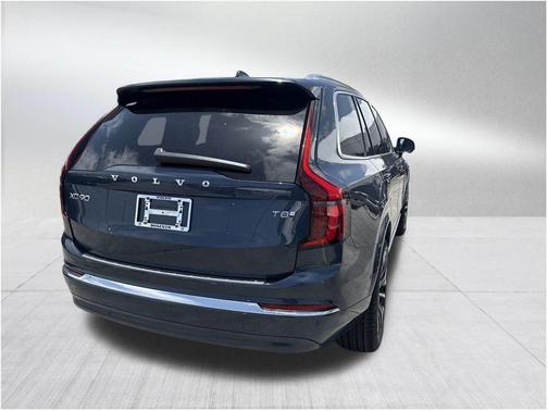 2026 Volvo XC90