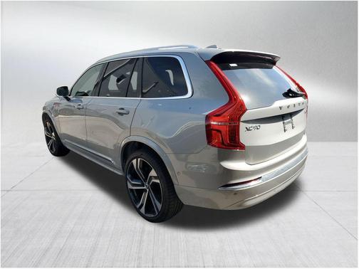 2024 Volvo XC90 B6 Ultimate Bright Theme 7-Seater
