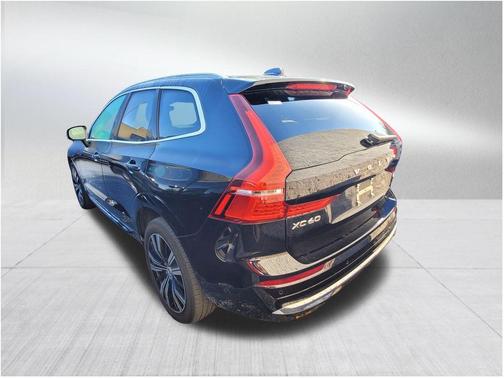 2022 Volvo XC60 B5 Inscription