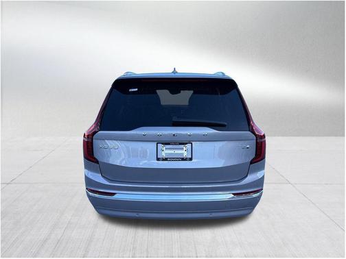 2026 Volvo XC90 Plug-In Hybrid T8 Plus 6-Seater