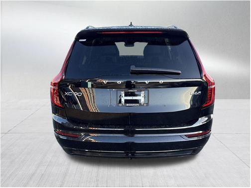 2026 Volvo XC90 B6 Ultra Dark Theme 7-Seater