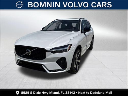2025 Volvo XC60 B5 Ultra