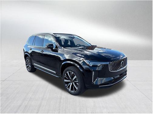 2026 Volvo XC90 B5 Core