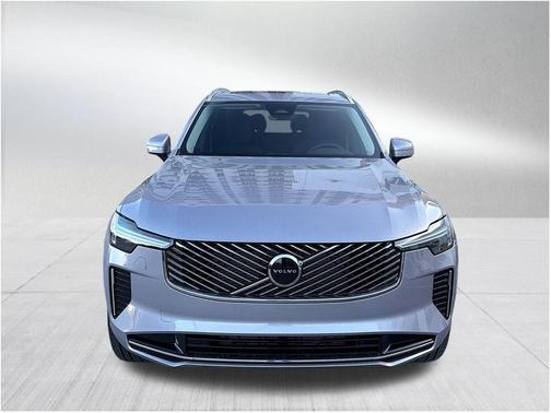 2026 Volvo XC90 B5 Core