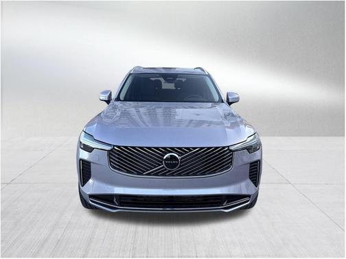 2026 Volvo XC90 B5 Core