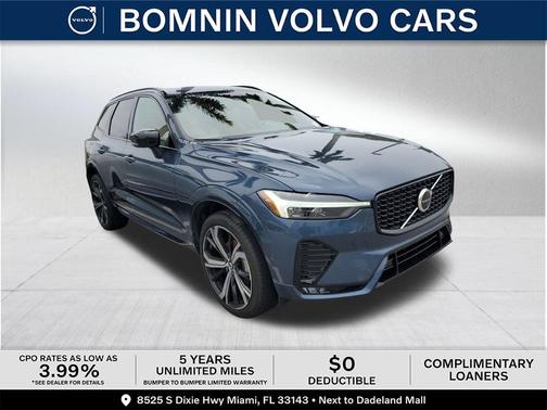 2023 Volvo XC60 B5 Ultimate Dark Theme