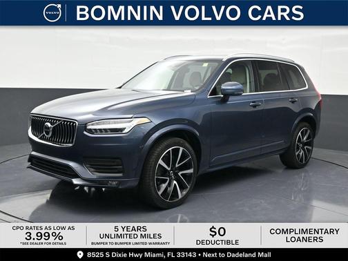 2022 Volvo XC90 T6 Momentum 7 Passenger
